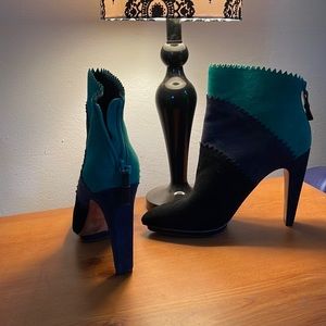 Luxury Rebel suede boots size39 - great boots hardly worn !